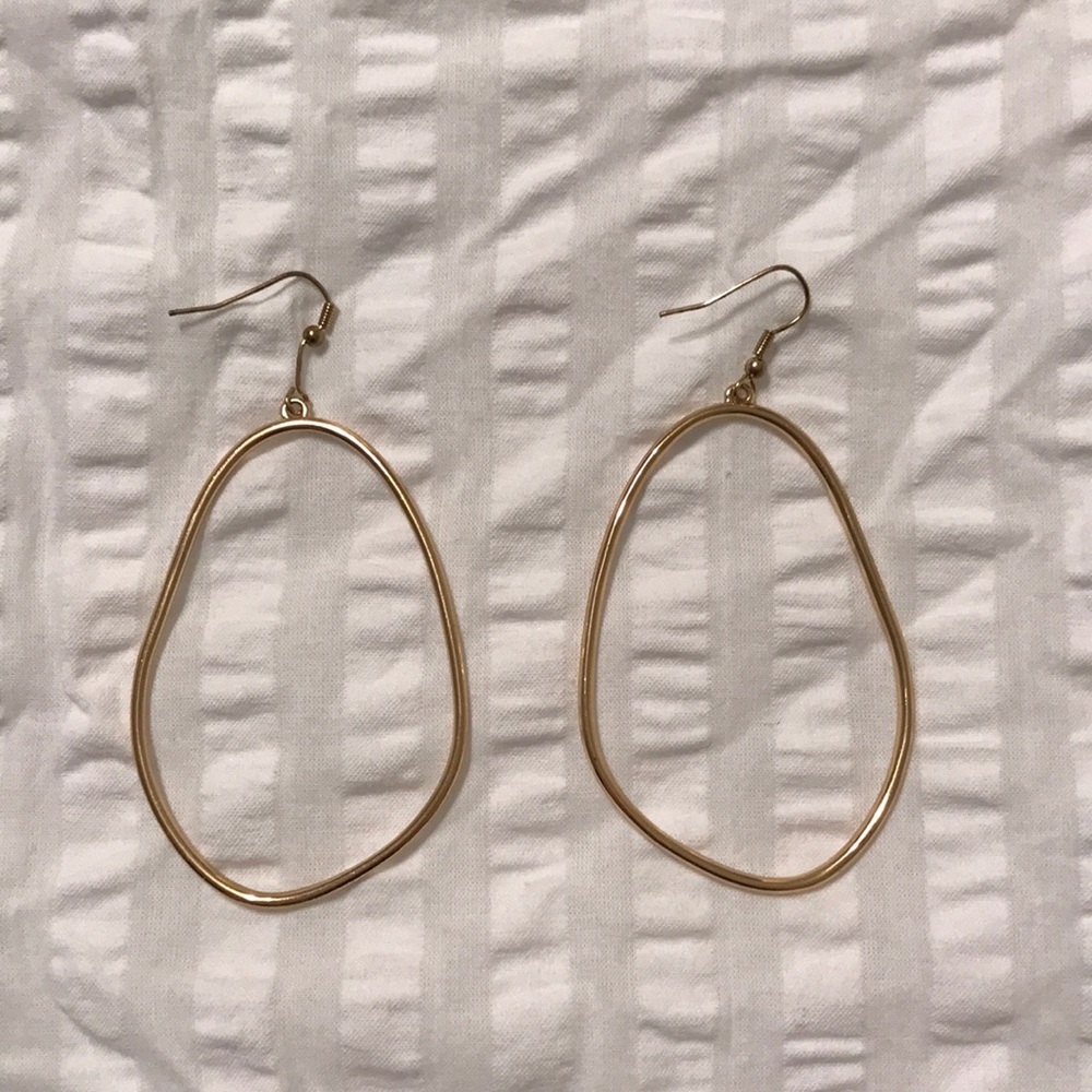 Gold oblong hoop earrings- large 2.75”